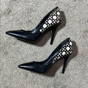Charles David Patterned Heels